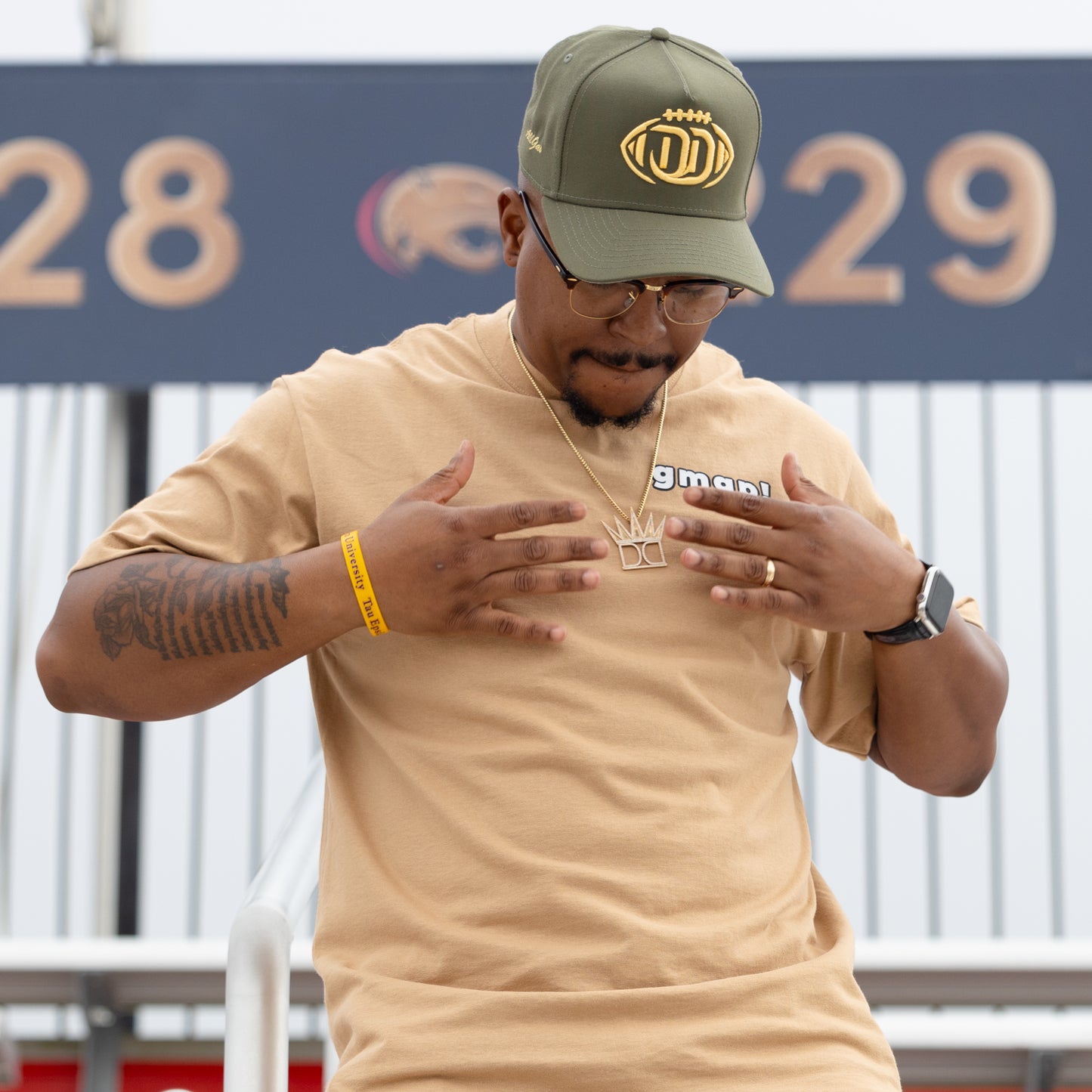 GMGP! Heavyweight T-Shirt - Khaki